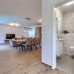 Cordis By Interhome * Пула