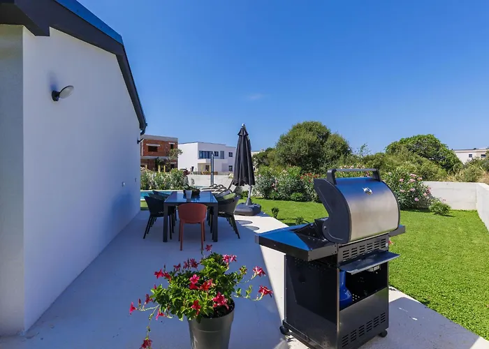 Dom wakacyjny Cordis By Interhome *