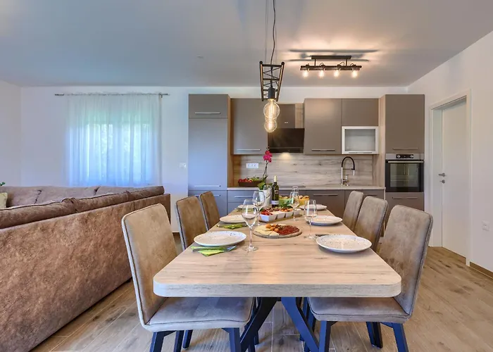 Cordis By Interhome Пула