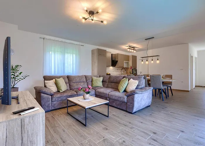 Cordis By Interhome Будинок відпочинку Пула