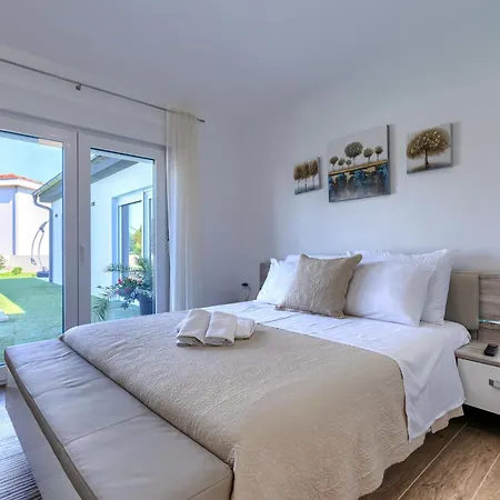 Cordis By Interhome Ferienhaus *