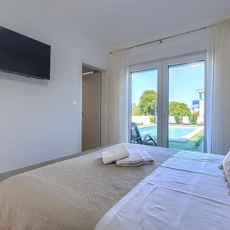 Casa de Férias Cordis By Interhome Pula