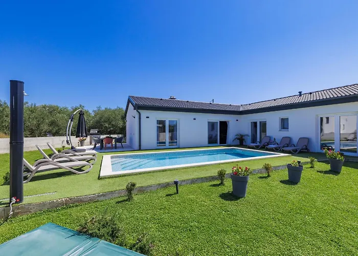 Cordis By Interhome פולה