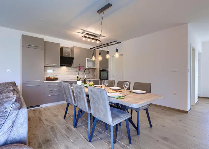 בית נופש Cordis By Interhome