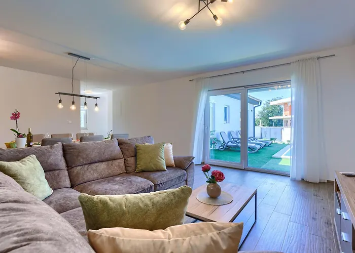 בית נופש Cordis By Interhome *